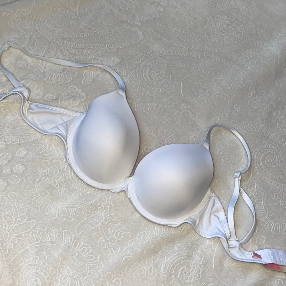 White, Wired 34B Bra